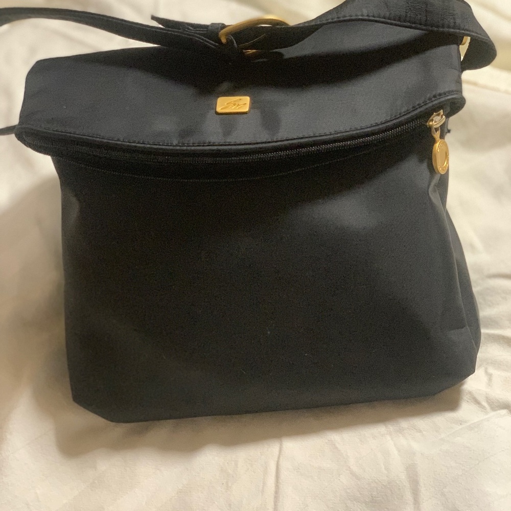 Stone Mountain black GUC